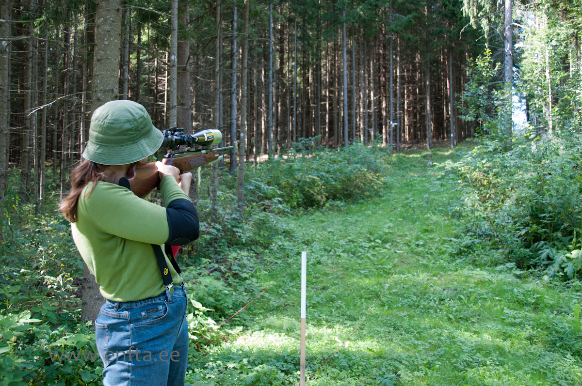 Regina Burviene LT, Air Arms Pro Sport, Nikko Stirling Diamond 10-50x60